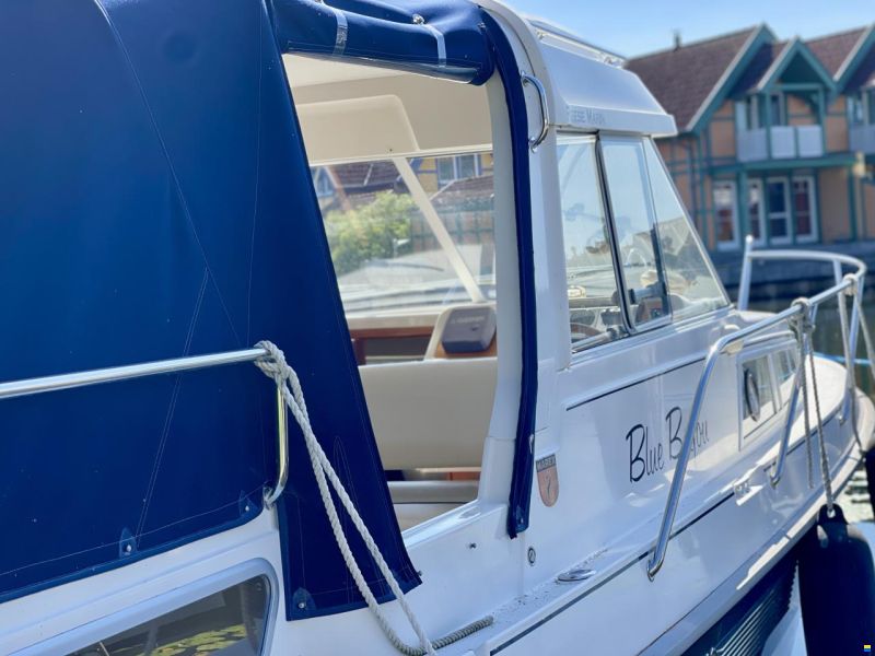 Marex 280 Holiday Blue-Line