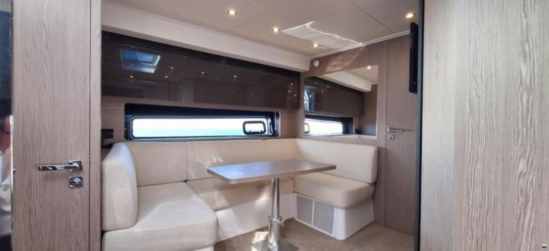 Atlantis 45