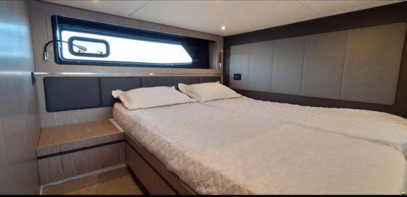 Atlantis 45