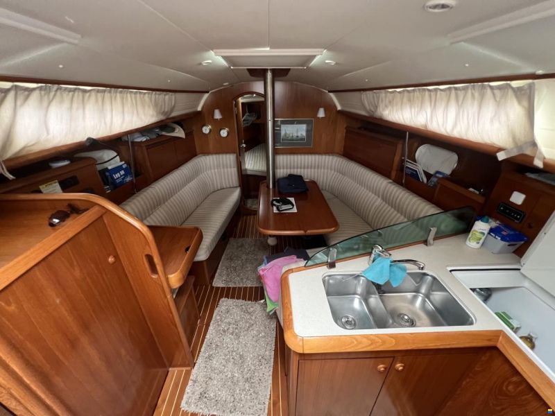 Jeanneau Sun Odyssey 35