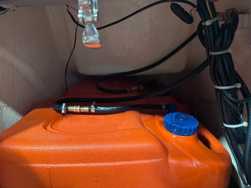 Lava Marine 520 Expedition