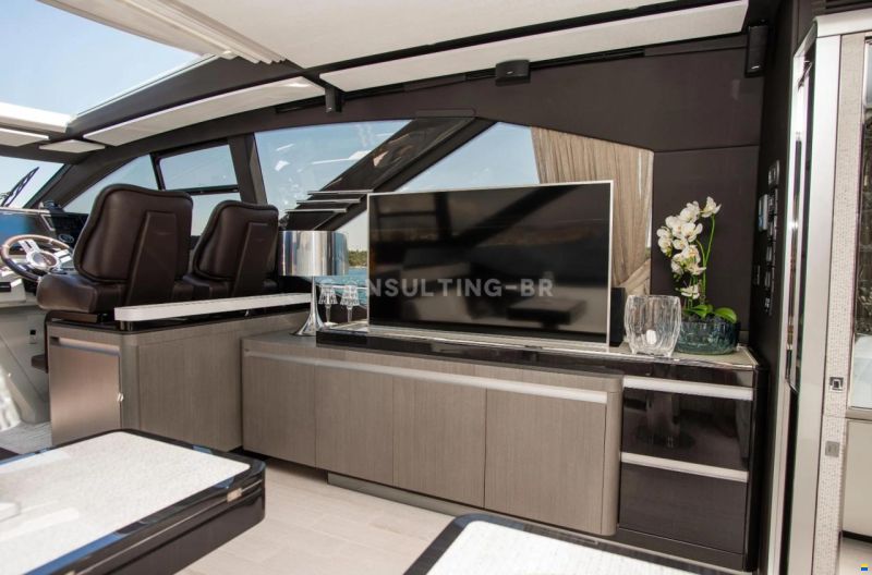 Azimut S7