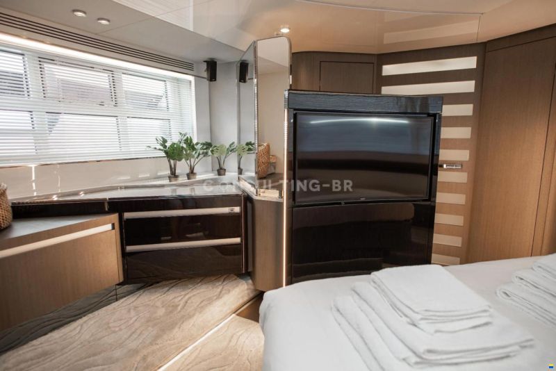 Azimut S7