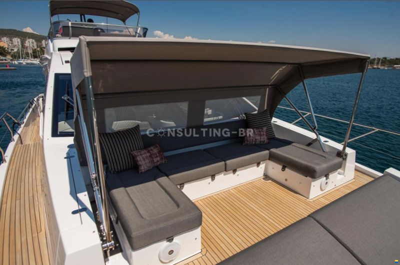 Azimut S7