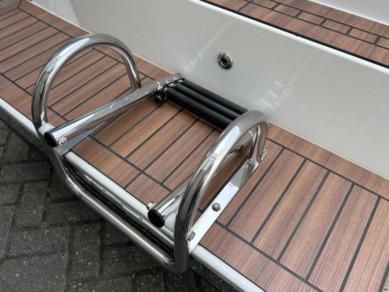 Admiral Boats 570 Tender