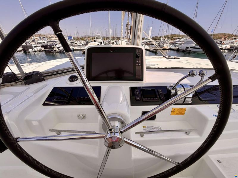 Lagoon 46
