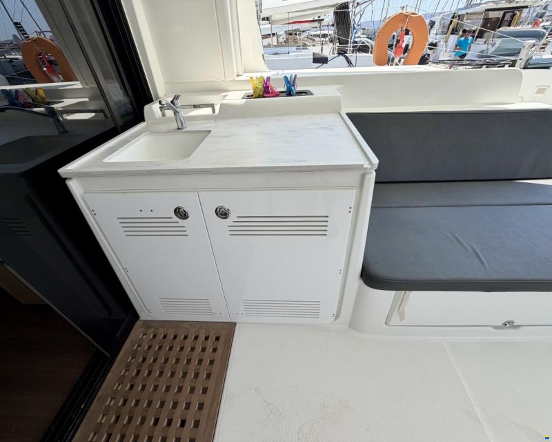 Lagoon 46