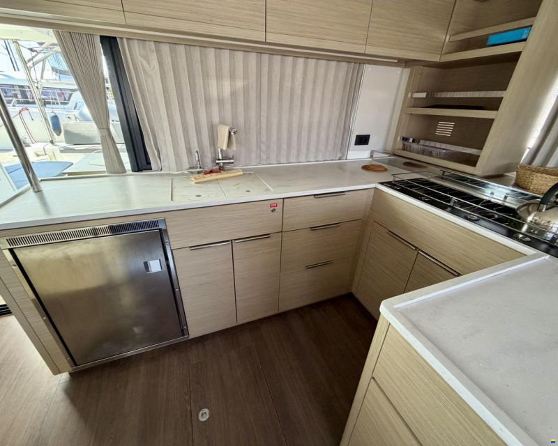Lagoon 46