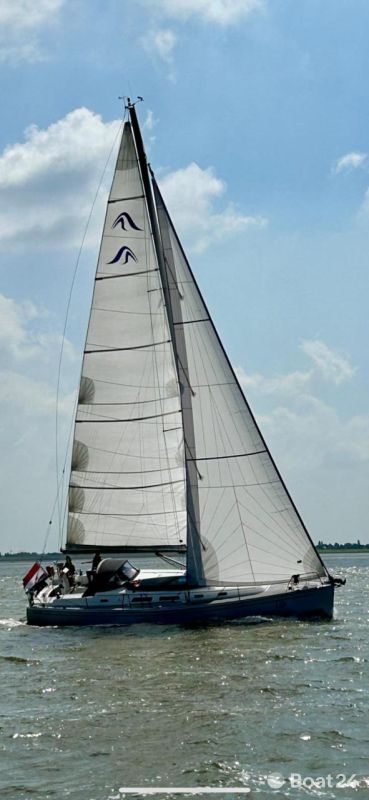 Hanse 400 E