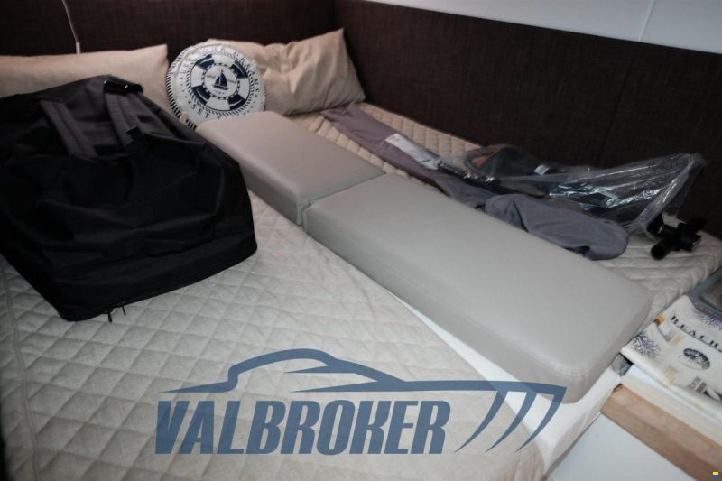 Sealine SC 35