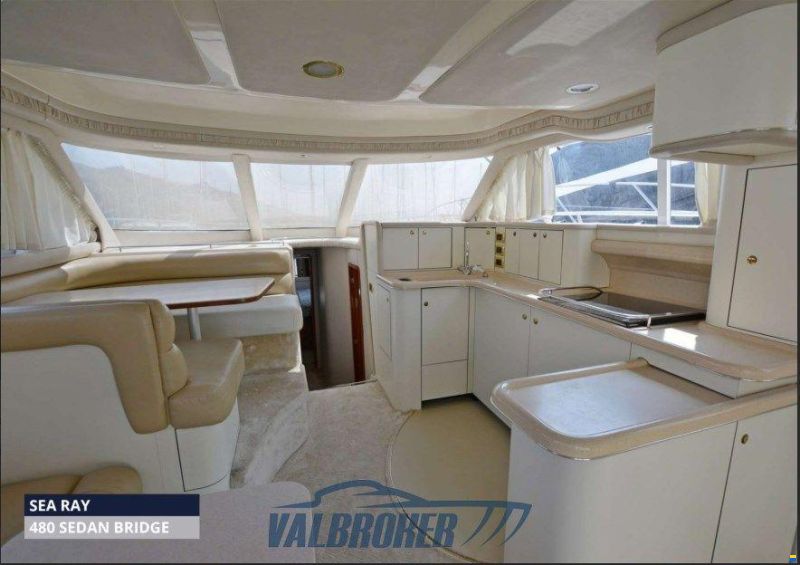 Sea Ray 480 SEDAN BRIDGE