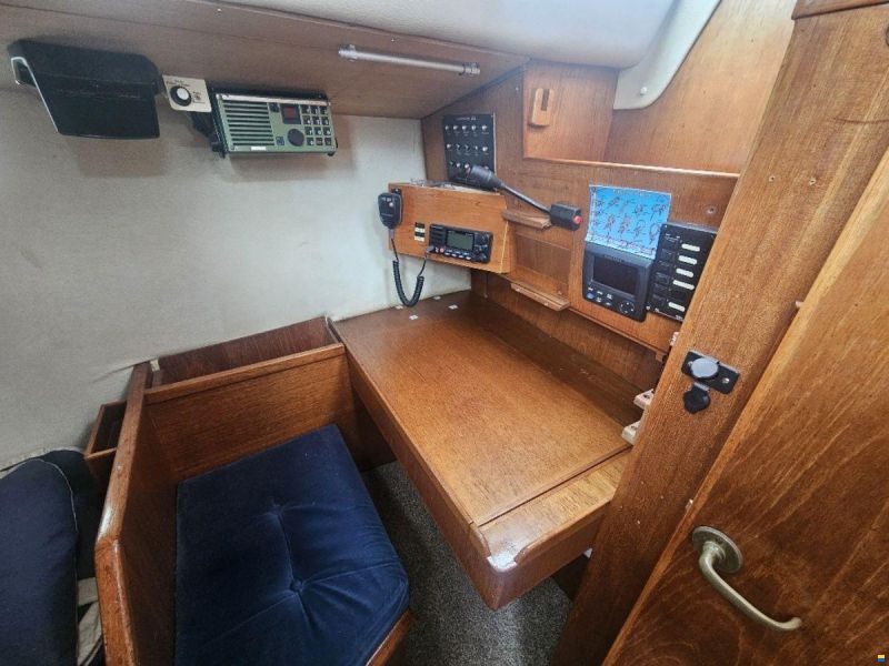 Trident Marine Warrior 38