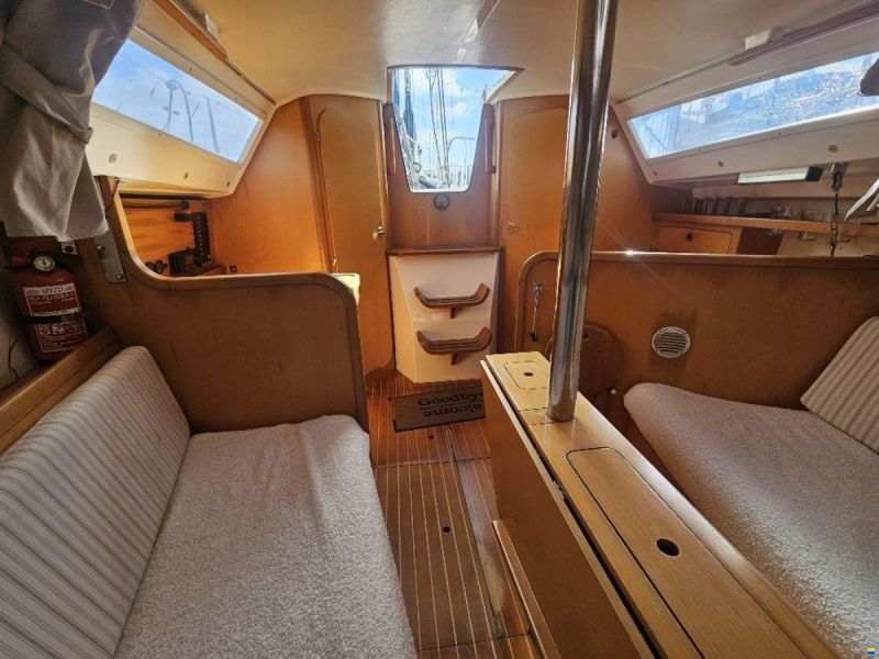 Dufour 28
