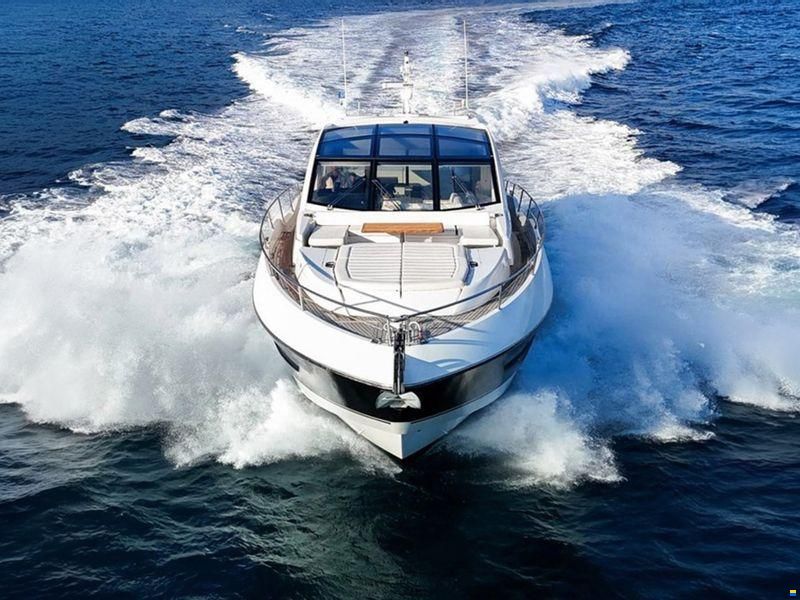Sunseeker Predator 74