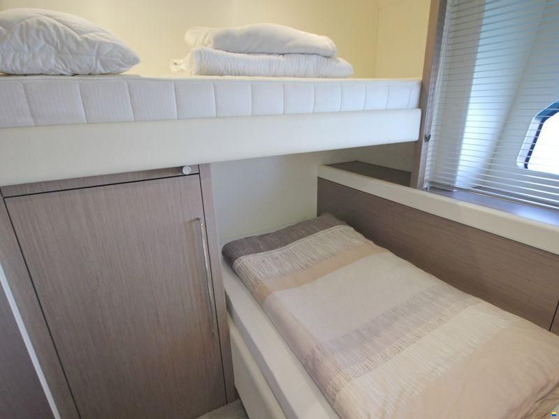 Sunseeker Predator 74