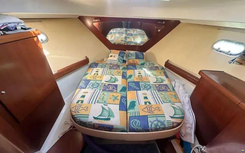 Beneteau Antares 980