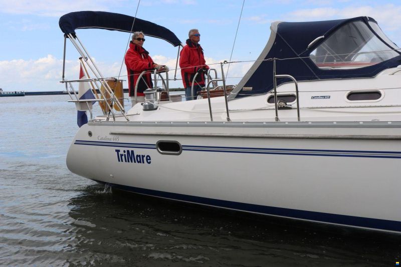 Catalina 445