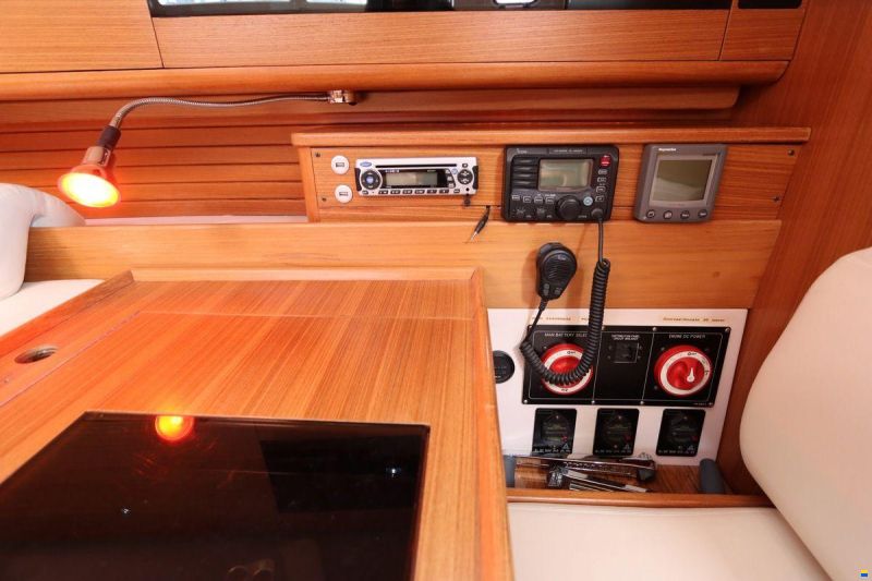 Catalina 445