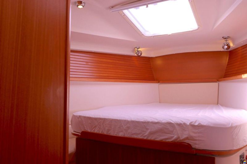 Catalina 445