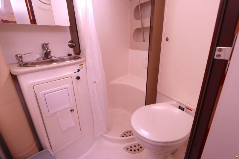 Catalina 445