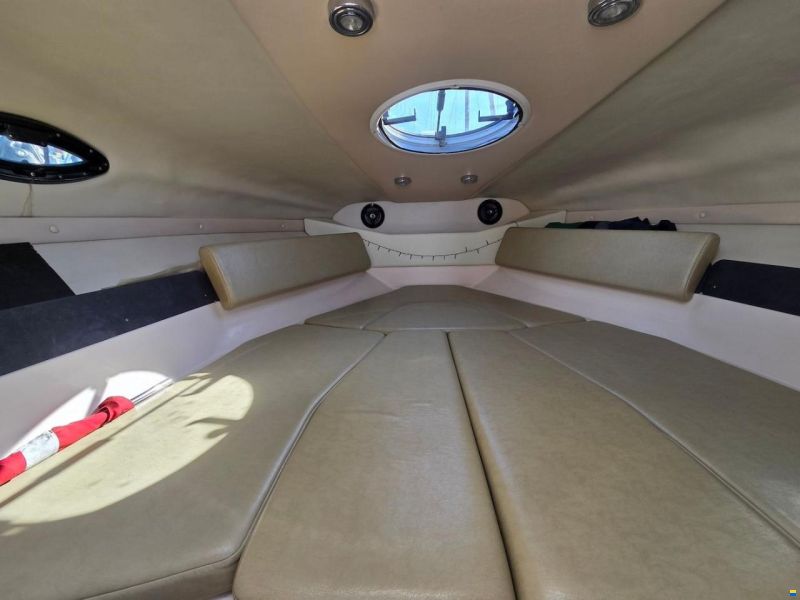 Regal 2650 Cuddy