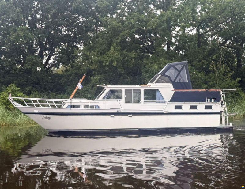 Heckkruiser 1050