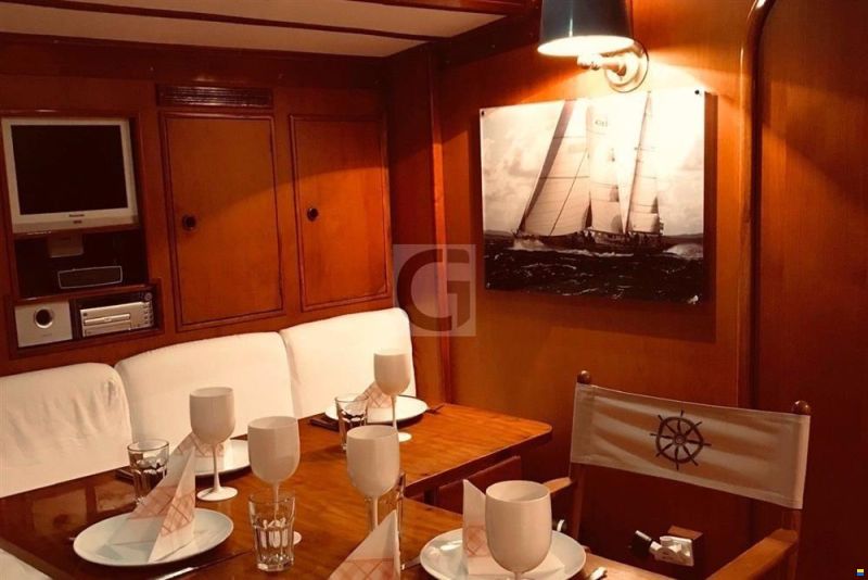 Nautor Swan 65