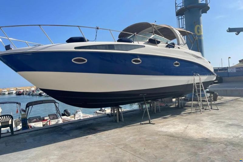 Bayliner 325