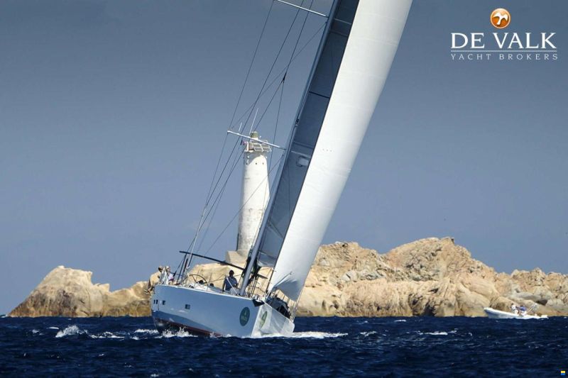 JFA Yachts 82 SY