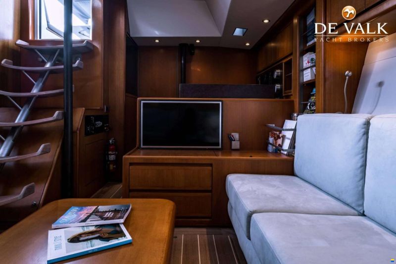 JFA Yachts 82 SY