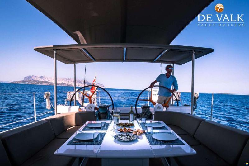 JFA Yachts 82 SY