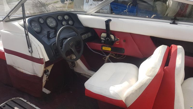 Maxum 1800 SR