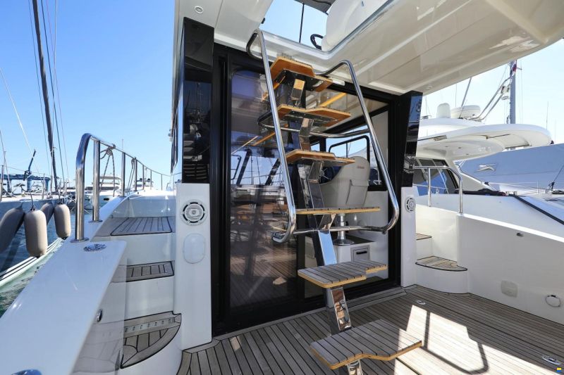 Cobra Futura 40