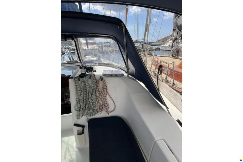 Beneteau Oceanis Clipper 393