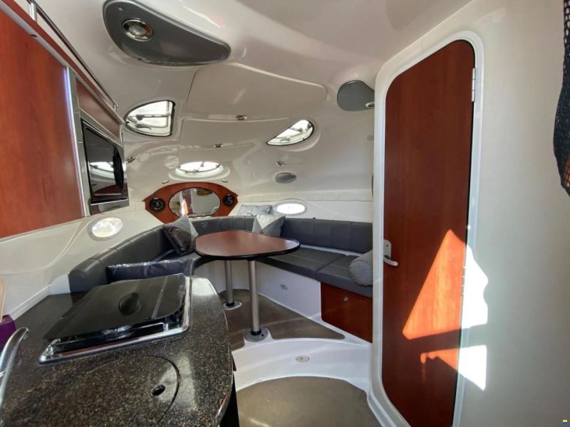 Campion Allante 825 Mid Cabin