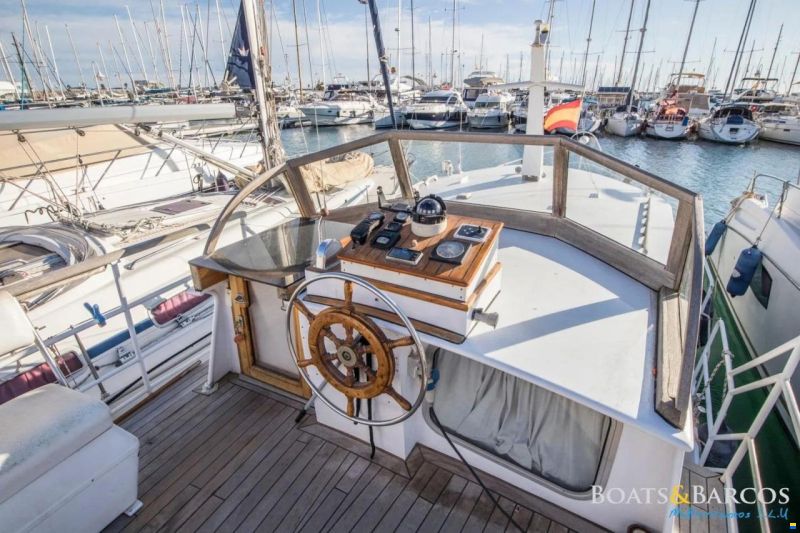 Dutch Steel Motor Yacht