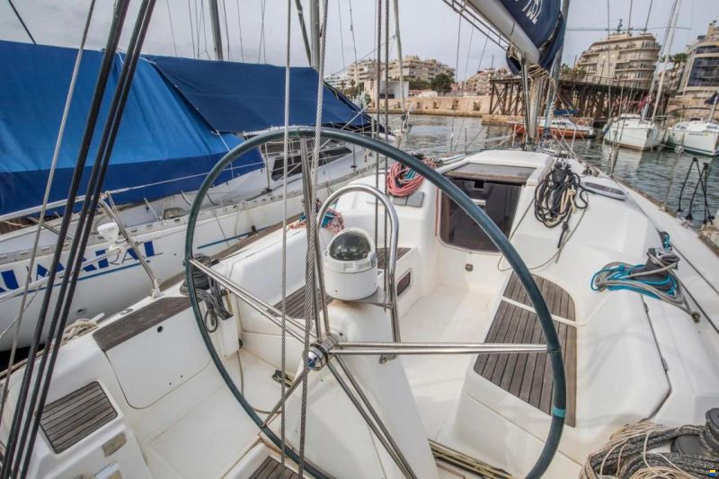 Dufour 34