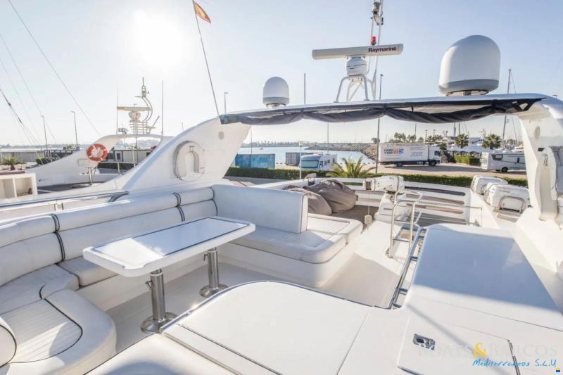 Elegance 76