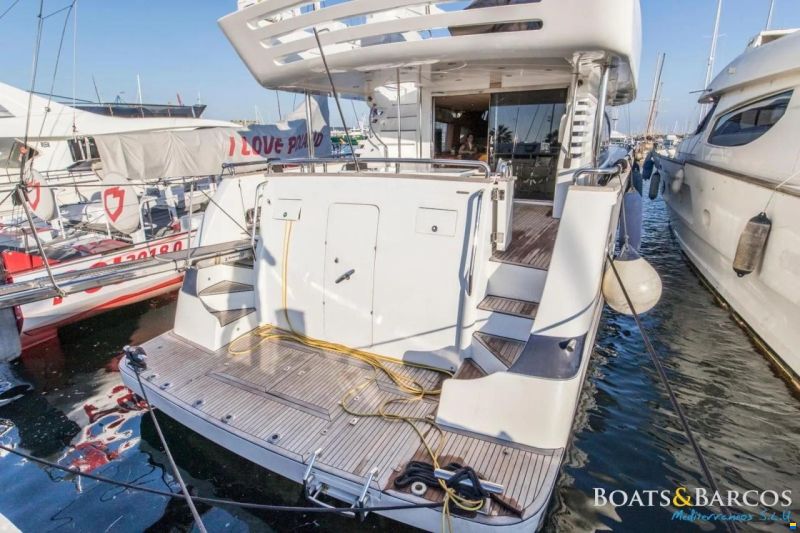 Elegance 76