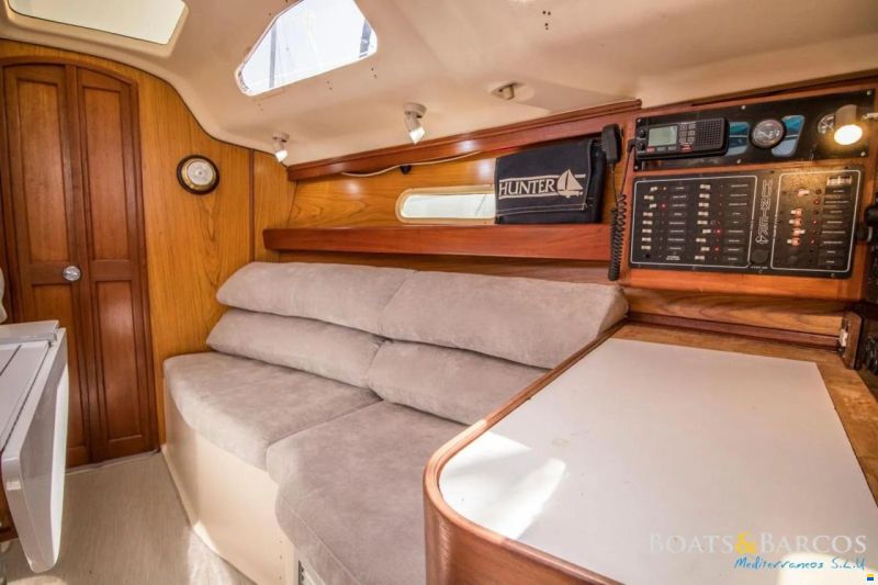 Hunter 340