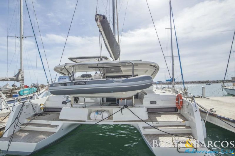 Lagoon 42