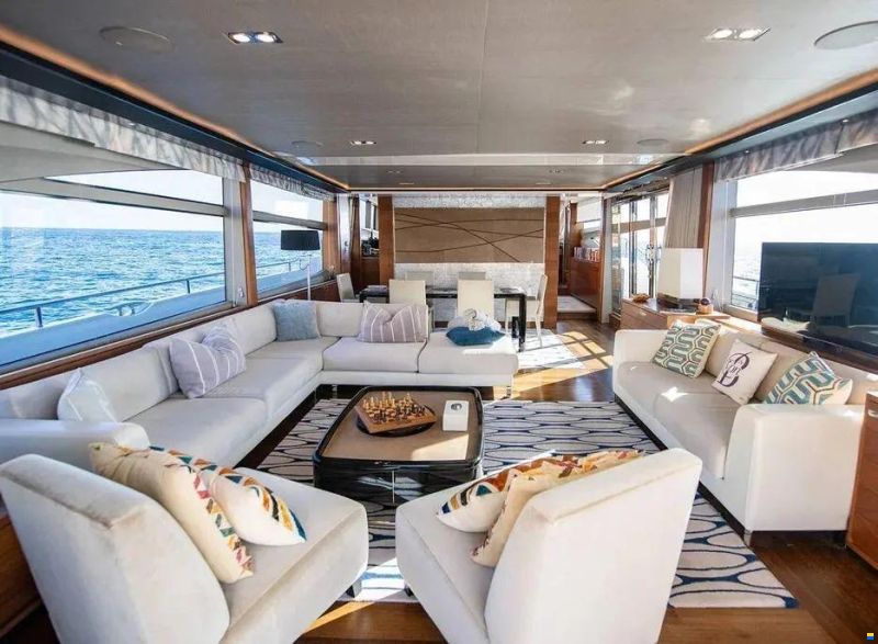 Princess 88 Flybridge Motor Yacht