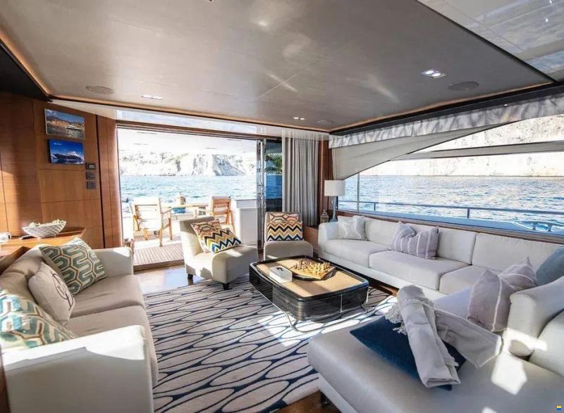 Princess 88 Flybridge Motor Yacht