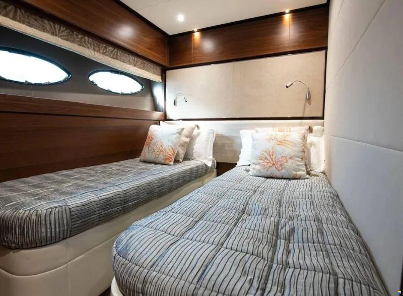 Princess 88 Flybridge Motor Yacht