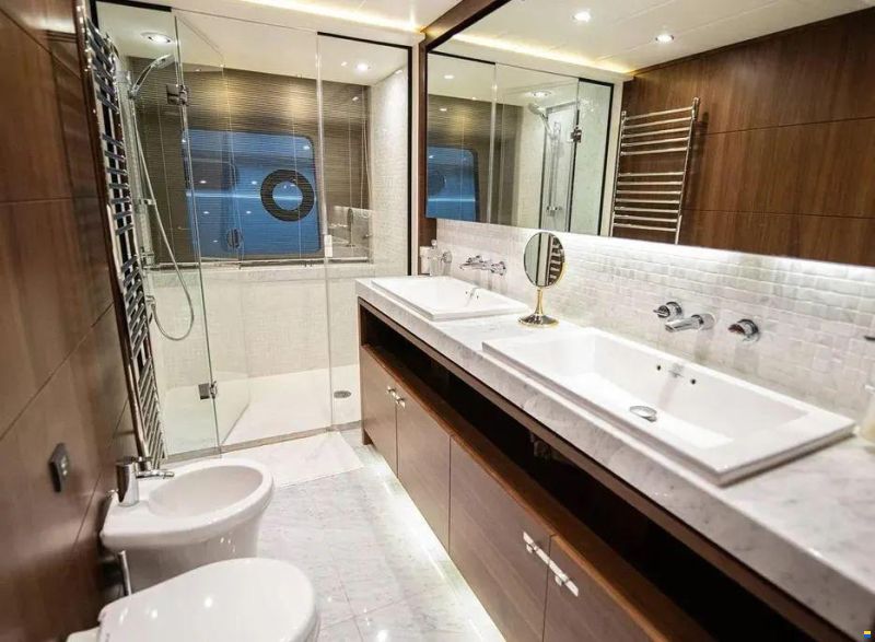Princess 88 Flybridge Motor Yacht