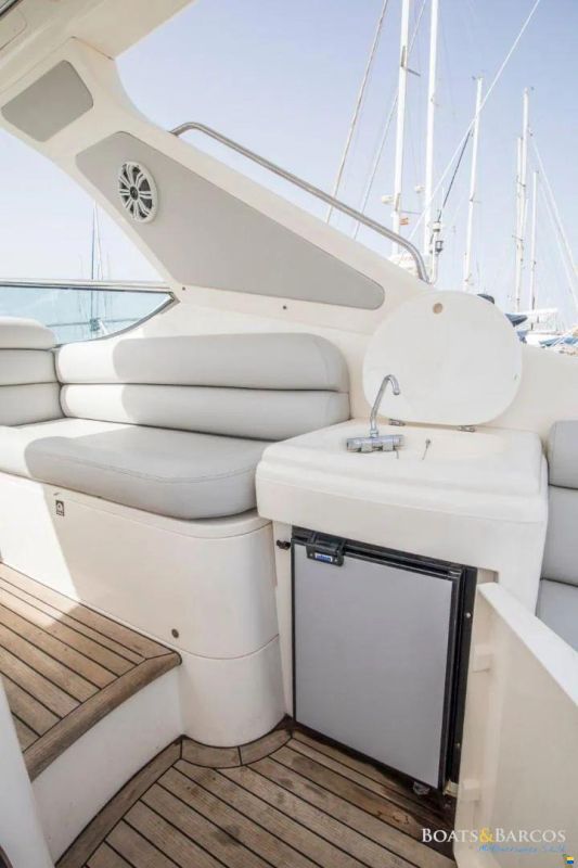 Sealine S42