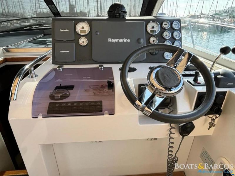 Sealine SC35