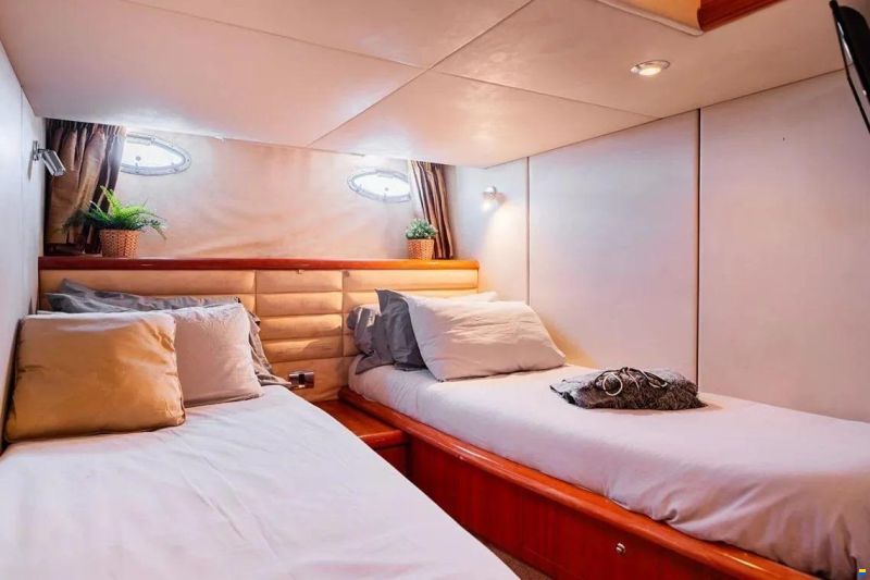 Sunseeker Camargue 50