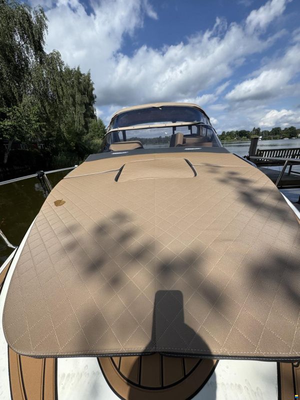 Aqualine 750 Cruiser