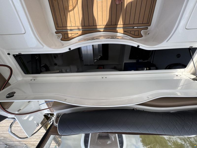 Aqualine 750 Cruiser